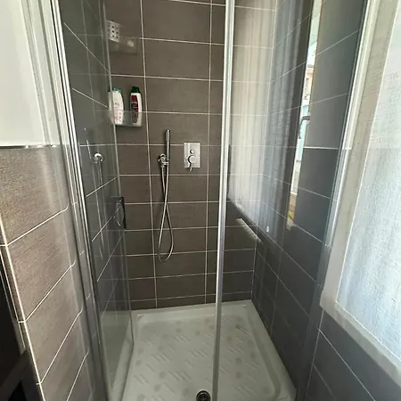 Apartman Marisa Ingresso Indipendente Con Corte E Garage Civitanova Marche